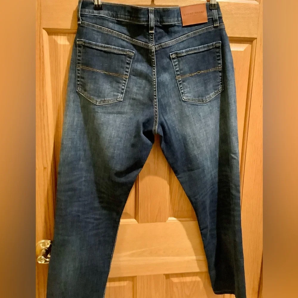Lucky Brand Men’s Slim Straight Dark Rinse Jeans Men’s Size 34